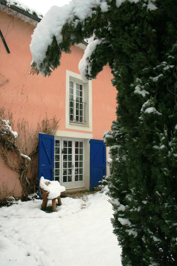Le Mas De La Cigale Bleue, Caumont Sur Durance Exterior photo
